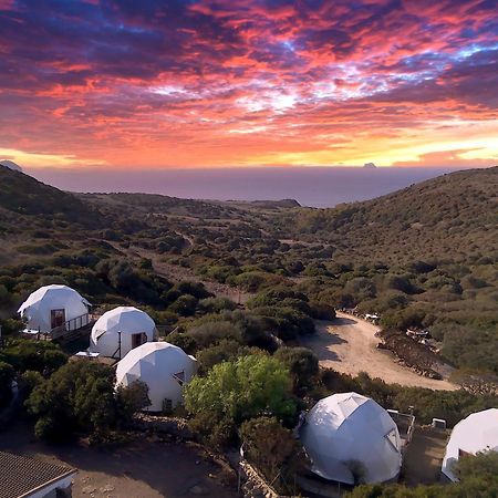 B&B Glamping Semaforo Capo Sperone Sant'Antioco Exterior foto