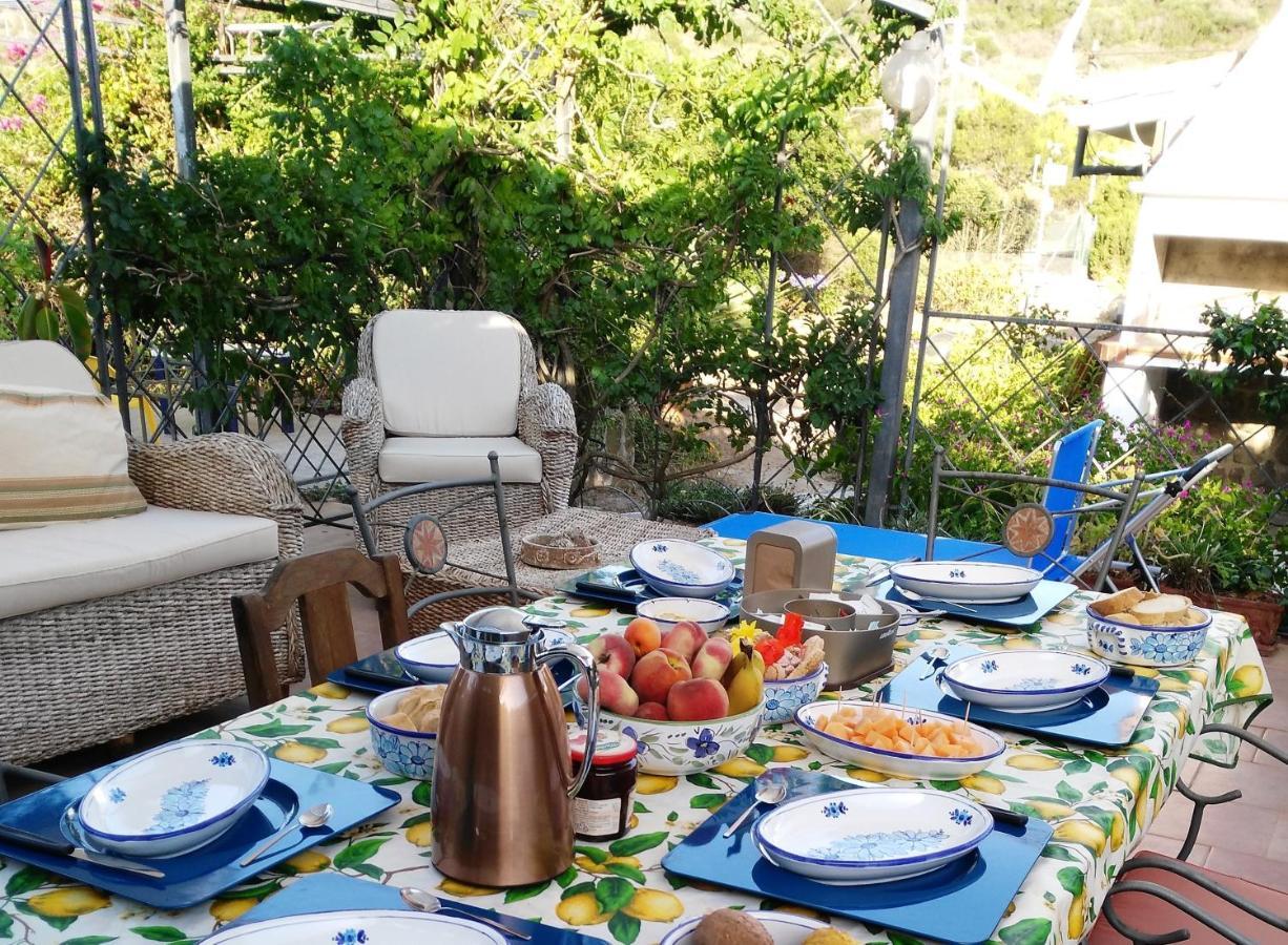 B&B Glamping Semaforo Capo Sperone Sant'Antioco Exterior foto