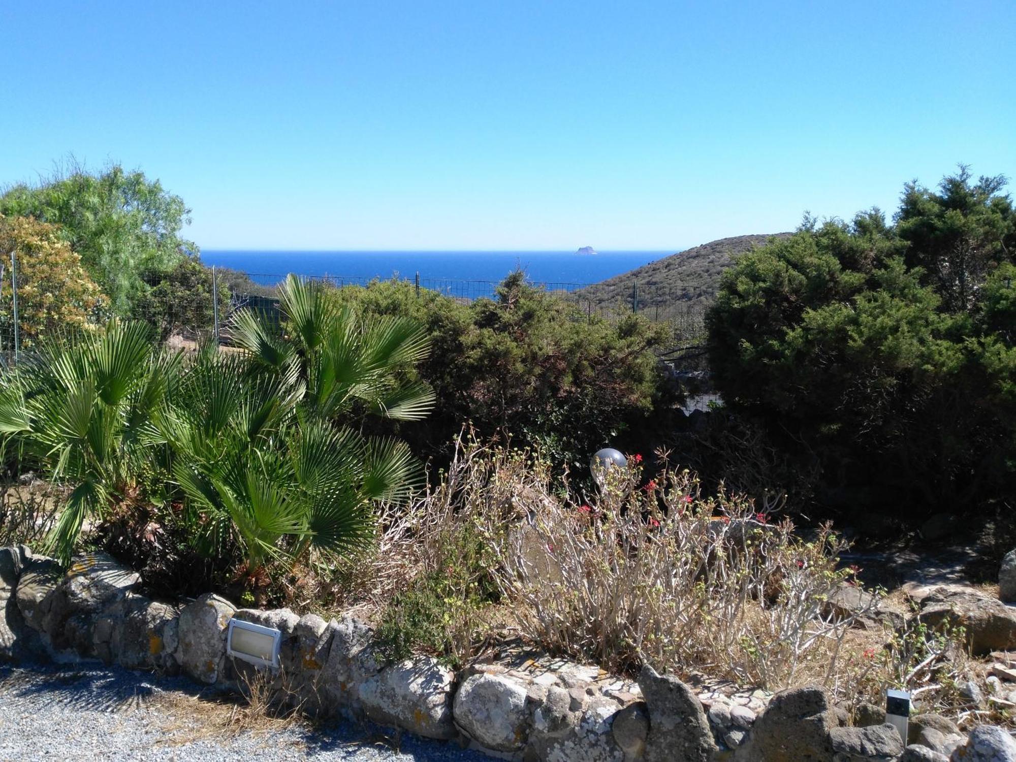 B&B Glamping Semaforo Capo Sperone Sant'Antioco Exterior foto